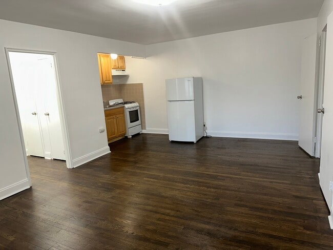 1104 Palisade Ave Unit 4S