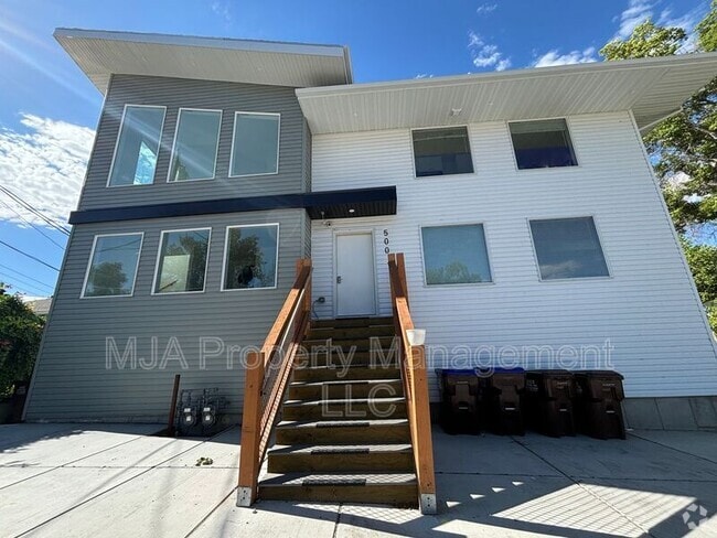 Building Photo - 500 E Fort Union Blvd Unit 500 B1 Rental