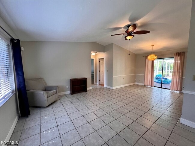 Photo - 4116 SW 9th Pl