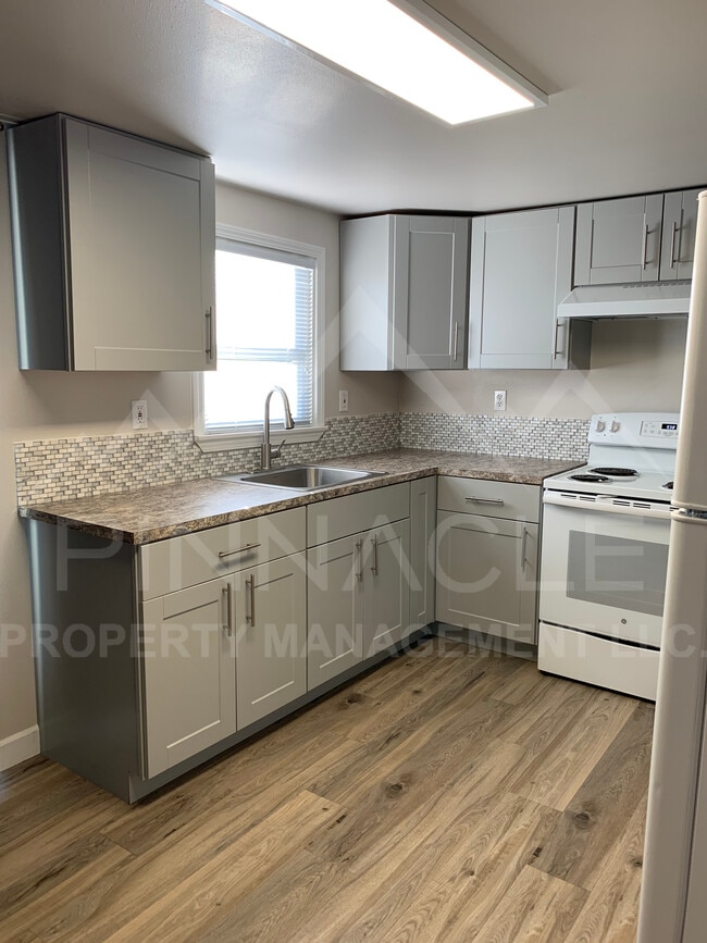 Photo - 1215 Landon Ave