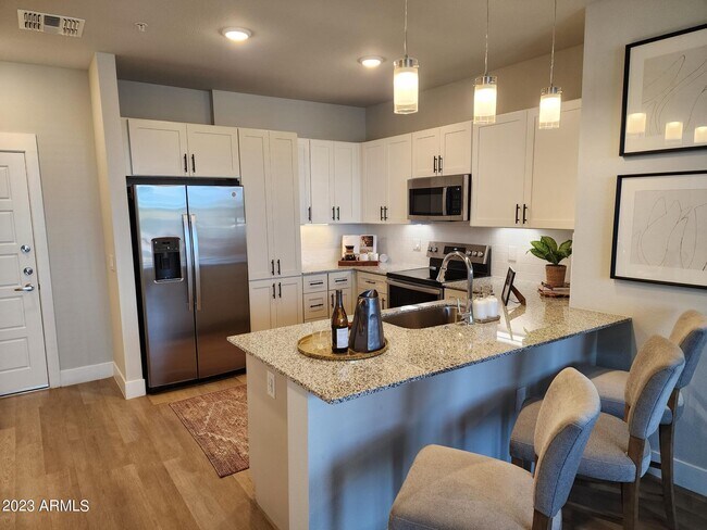15510 N La Cometa Ave Unit B1