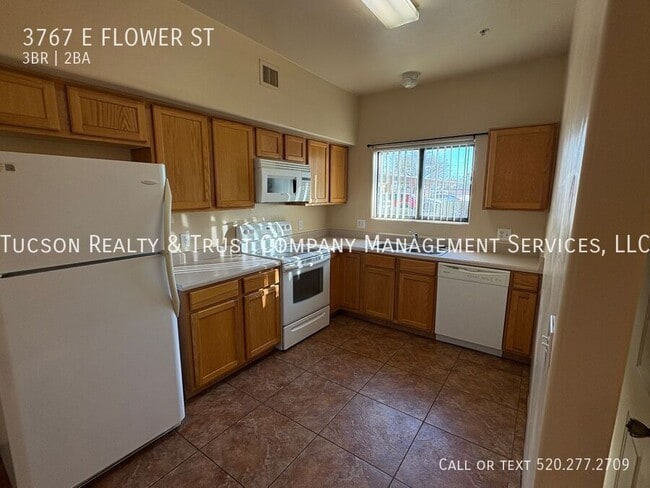 Photo - 3767 E Flower St