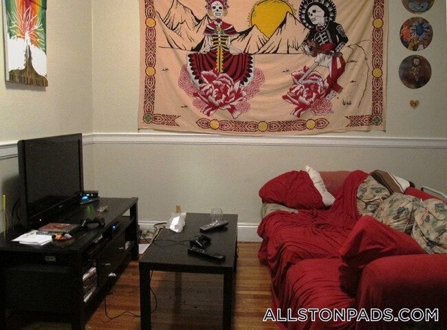 Photo - 1197 Commonwealth Ave Unidad 3