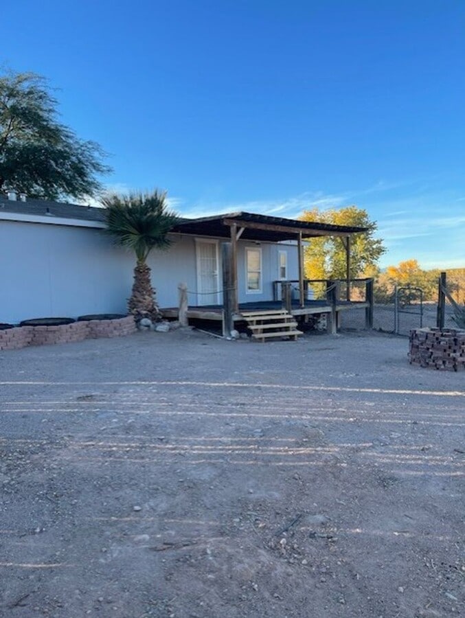 Photo - 3-bedroom 2.5-bathroom home with RV space in Littlefield AZ