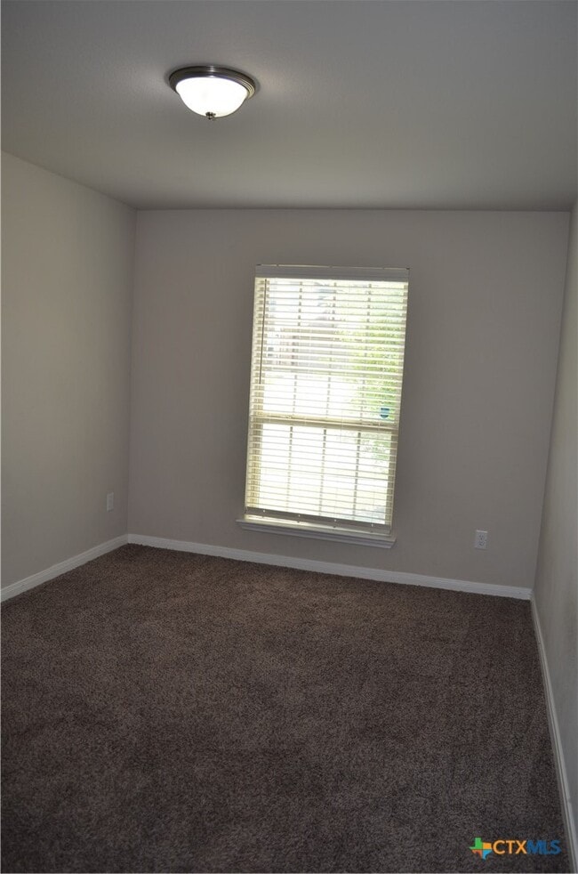 Photo - 3423 Addison St