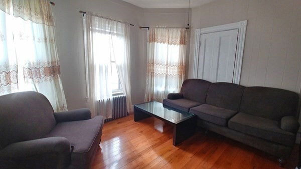 Building Photo - 41-43 Trull St Unit 2 Rental