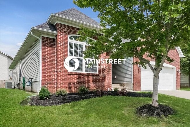 Photo - 3 Bedroom Pet-Friendly Home in Louisville, KY with Main Street Renewal
