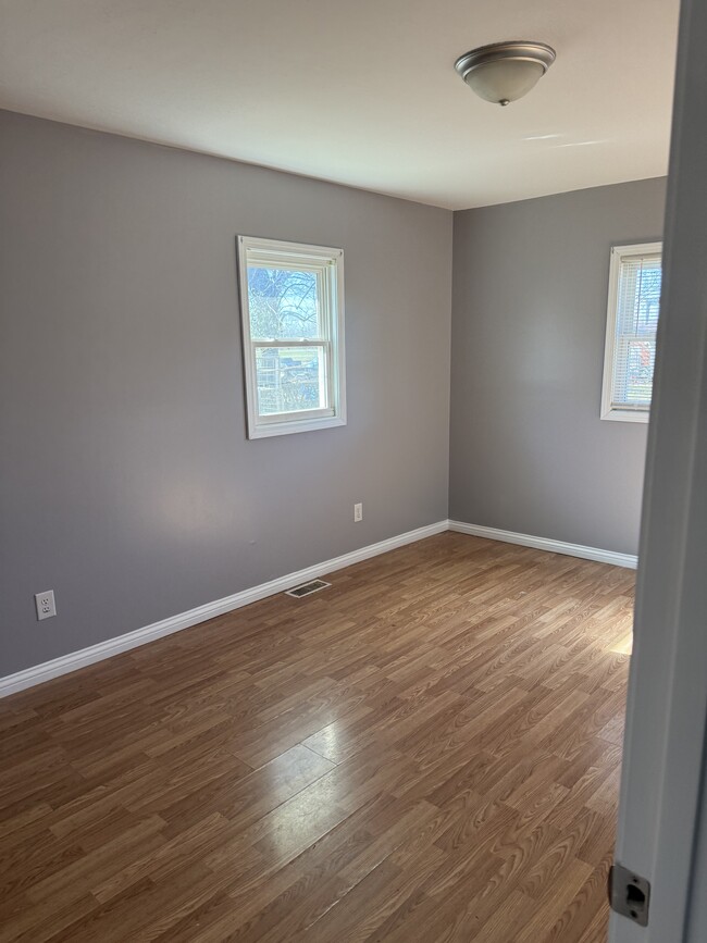 Photo - 153 Spring Valley Rd