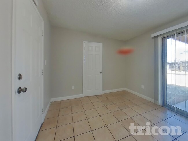 Photo - 2932 W Caribbean Ln