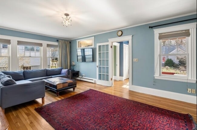 Photo - 65 Harding St