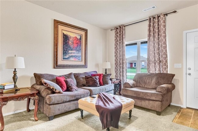 Photo - 721 NW 68th Ave