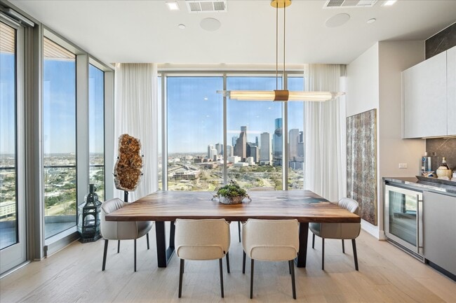 Photo - 1711 Allen Pkwy Unit 2506