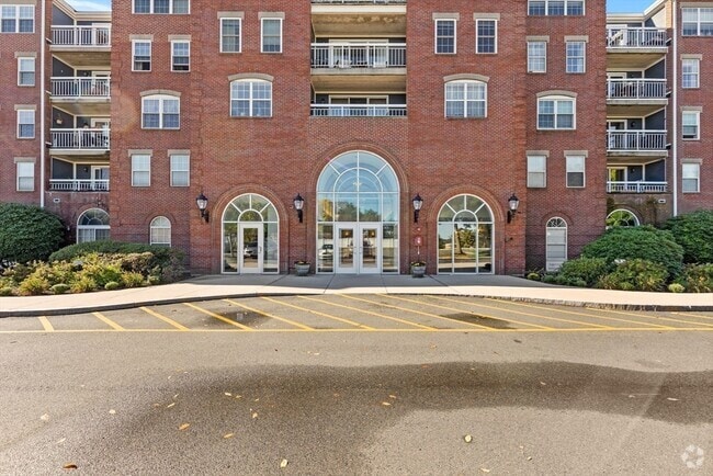 Building Photo - 50 Boatswains Wy Unit 105 Rental