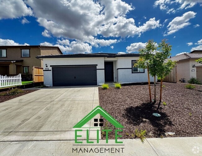 Building Photo - **Brand New 4-Bedroom, 2-Bath Home in Ranc...