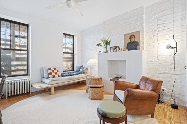 Photo - 537 Clinton St Unidad 3A