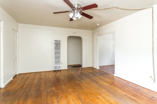 Photo - OLD TOWN NORTH VALLEY 2/BD 2/BA 1/CG
