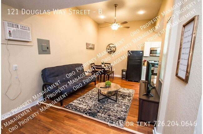 Photo - Sweet Relaxing Apartment Near Fabulous Downtown Unit B