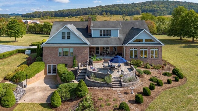 Photo - Majestic Custom Home