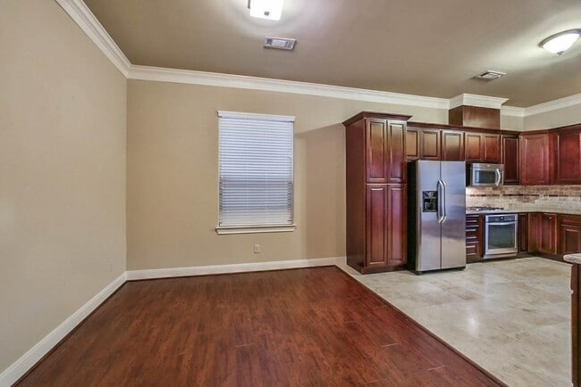 Photo - 11005 Upland River Dr