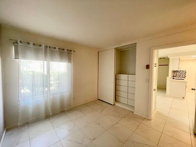 Photo - 1 Bedroom / 1 Bath Charming Condo in Missi...