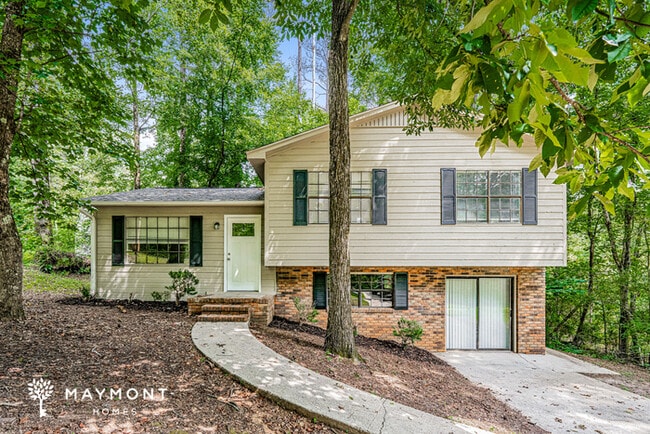 Building Photo - 6860 Markham Dr Rental