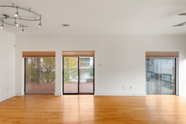 Photo - 4501 Eigel St