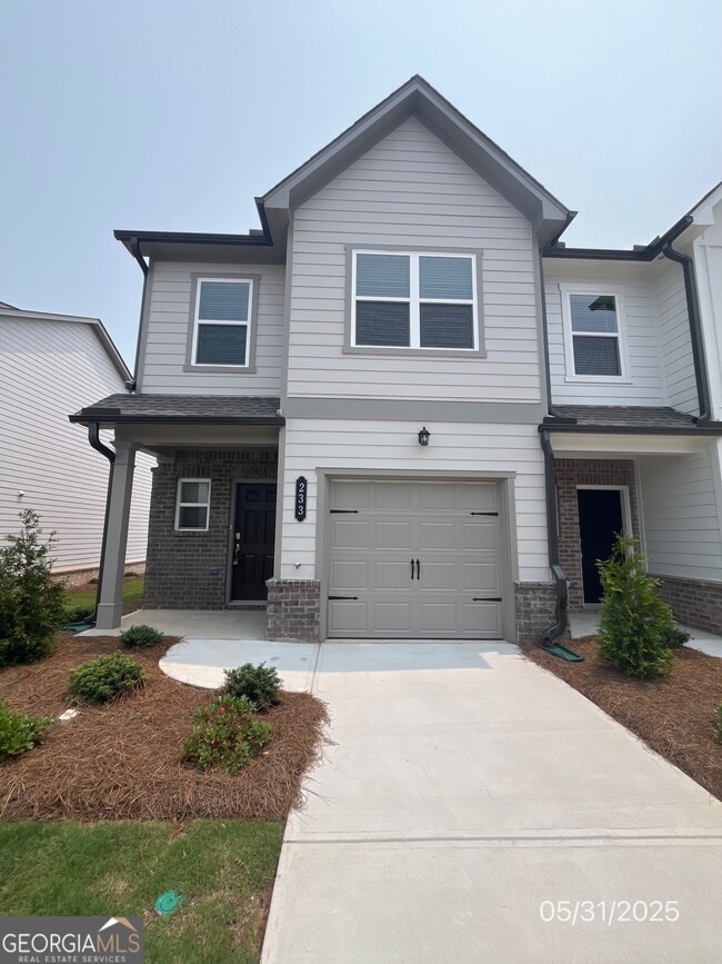 Photo - 233 Kenoot Dr House