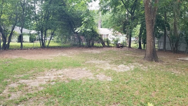 Photo - 3 Bedroom/1 Bath Home in Valdosta