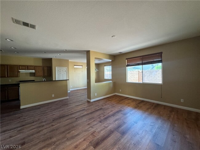 9053 Wine Cellar Ave