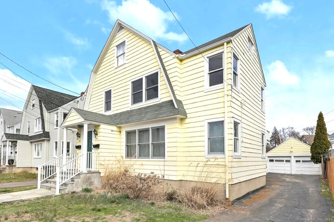 Photo - 584 Courtland Ave Unit 584 courtland 1st floor