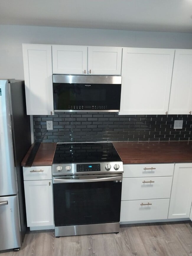 Photo - Brand New 2 Bedroom Apartments in Downtown Seneca Falls- Pet Friendly! Unidad Apt 2