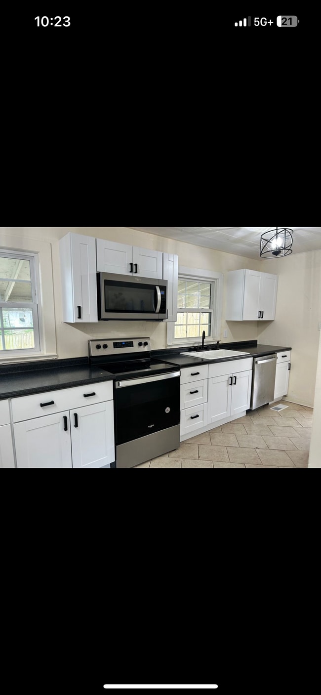 Photo - 131 Druid Dr