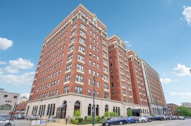Building Photo - 5300 S Shore Dr Unit #74 Rental