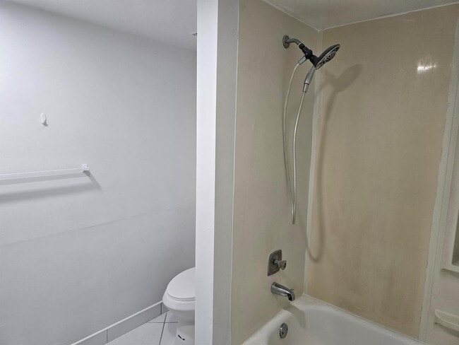 Photo - 3900 NW 76th Ave Unit 107