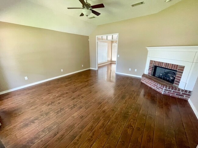 Photo - 3/2 For Rent in Brandon 047!