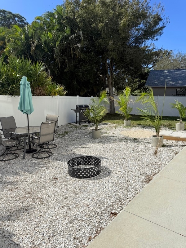 Photo - 13854 77th Ave