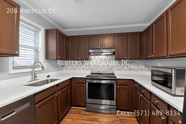 Photo - 208 Hibiscus Ct