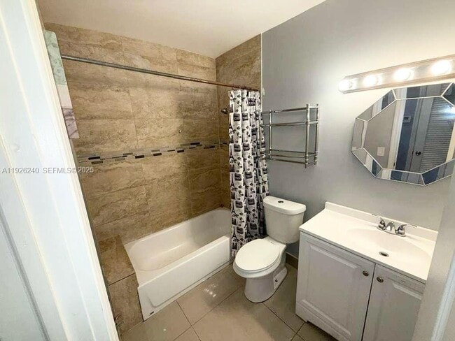 Photo - 170 NW 204th St