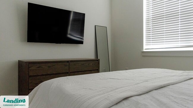 Photo - 901 Kelly Green Ln Unit 21205