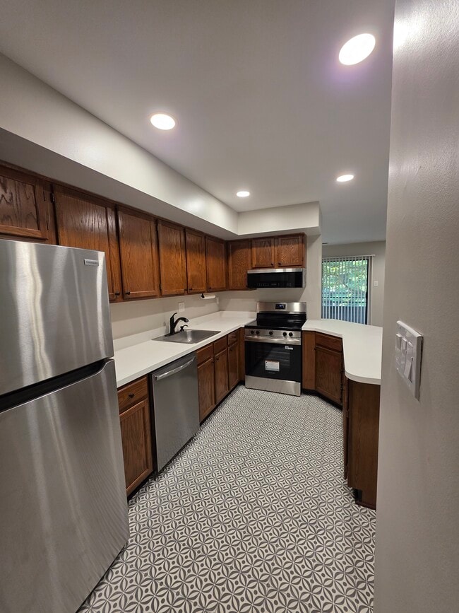 Building Photo - 8001 Greenspring Way Unit C Rental