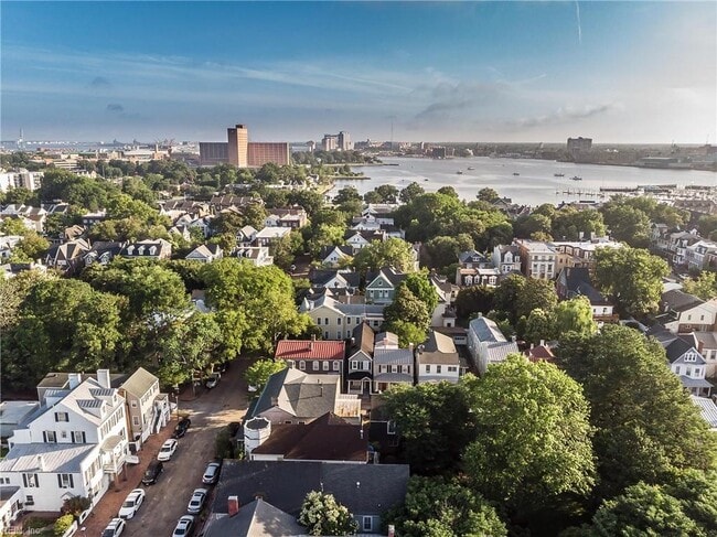 Photo - 426 London St