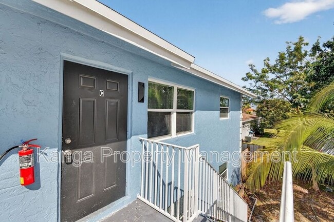 Photo - 1618 W 26th Ct Unit C