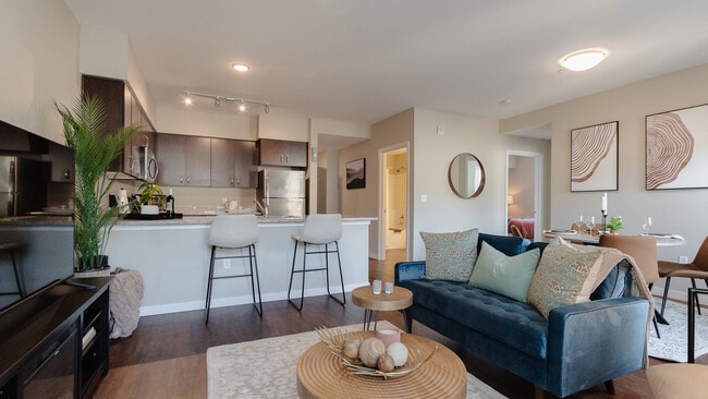 The Everest - Living/Kitchen - Stevens Creek Apartments