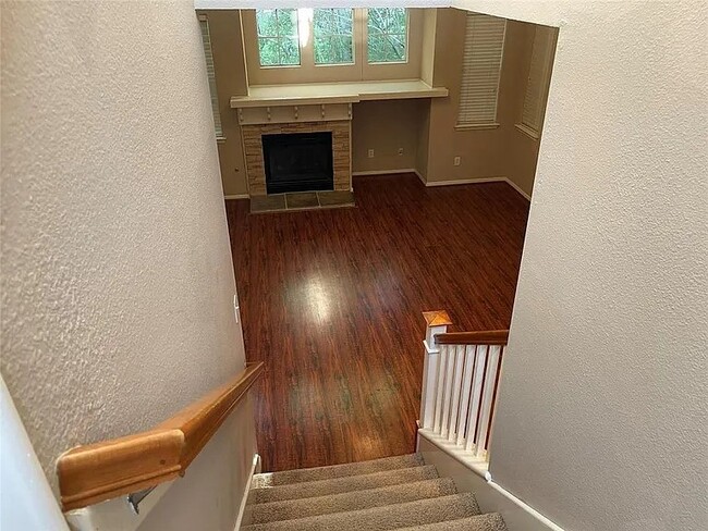 Photo - 63 Scarlet Woods Ct