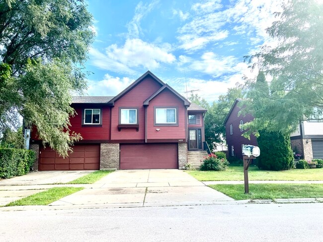 Building Photo - 1420 Chippewa Trl Rental
