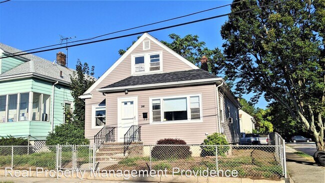 4 br, 2 bath House - 36 Anchor Street - 4 br, 2 bath House - 36 Anchor Street