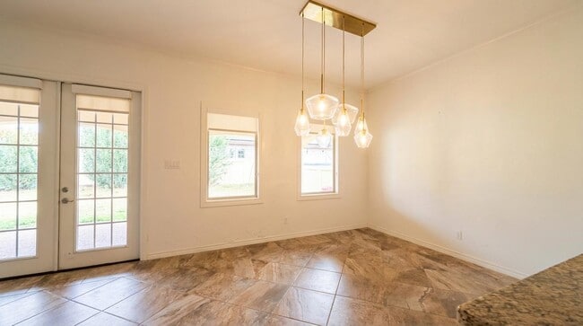 Photo - 508 Washingtonia Drive