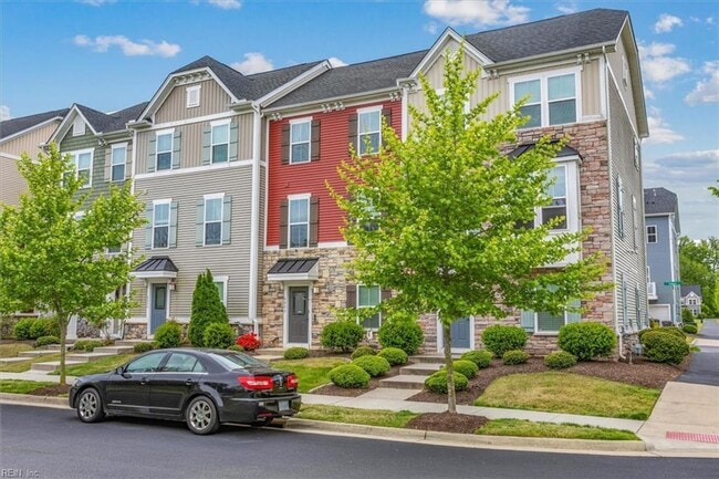 Photo - 3 bedroom/ 2 full bathroom and 1 half bathroom -Villages at Candle Station
