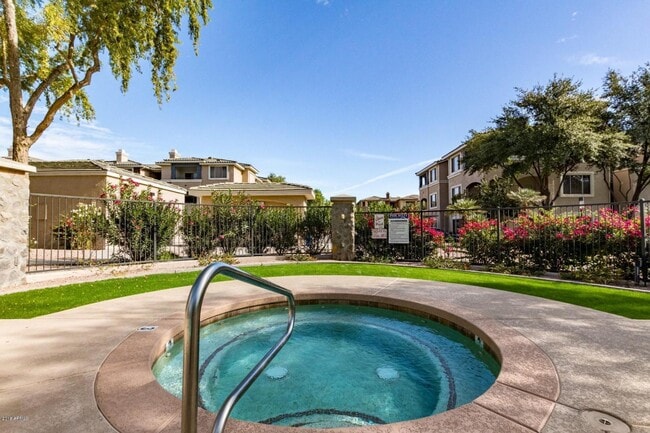 Photo - 5345 E Van Buren St Unit 363