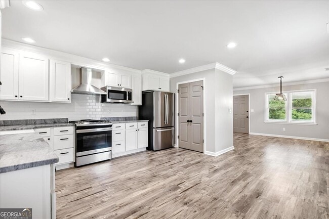 Photo - 158 Sproull Rd SE